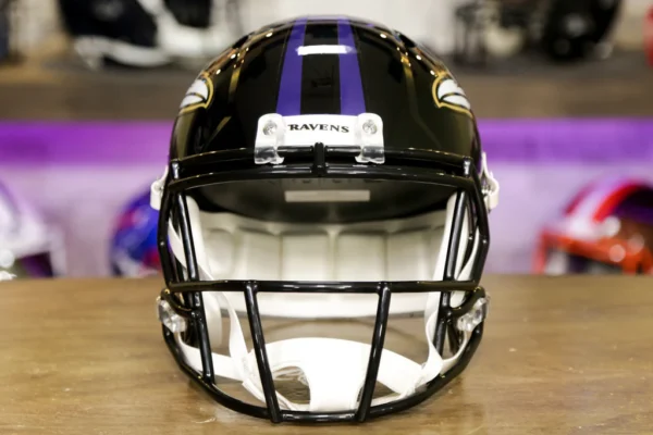 BaltimoreRavensRiddellSpeedReplica