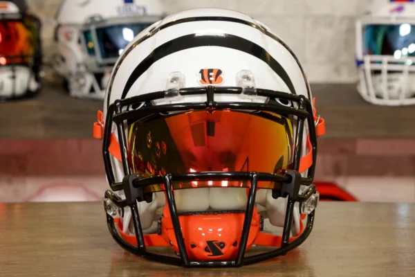 CincinnatiBengalsRiddellSpeedAuthenticHelmet-Alternate-GGEdition