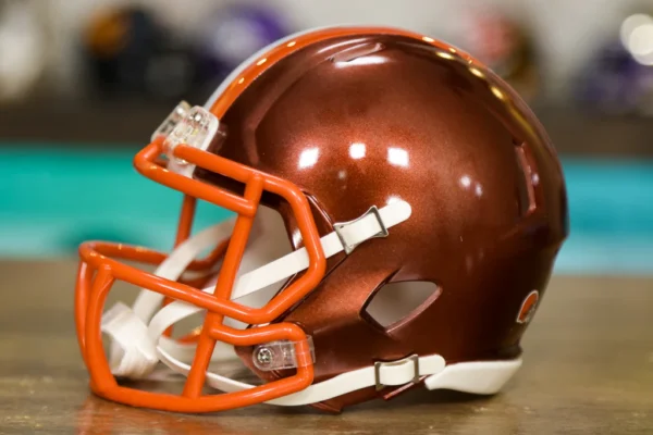 ClevelandBrownsRiddellFlashMiniHelmet