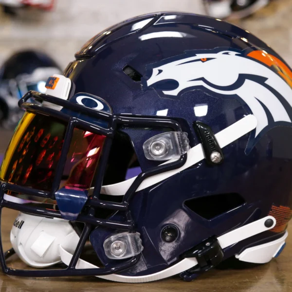 DenverBroncosRiddellSpeedFlexHelmetAsSeenonFieldGGEdition