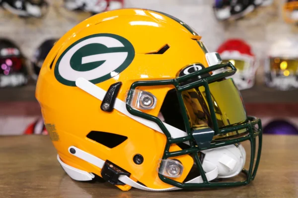 GreenBayPackersRiddellSpeedFlexHelmetAsSeenonFieldGGEdition