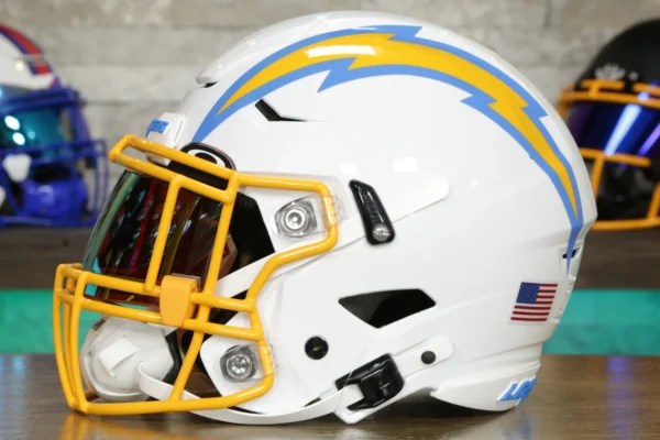 LosAngelesChargersRiddellSpeedFlexHelmet-GGEdition