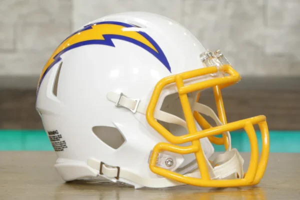 LosAngelesChargersRiddellSpeedMiniHelmet-AlternateColorRush_205