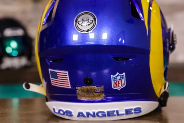 LosAngelesRamsRiddellSpeedFlexHelmet-GGEdition