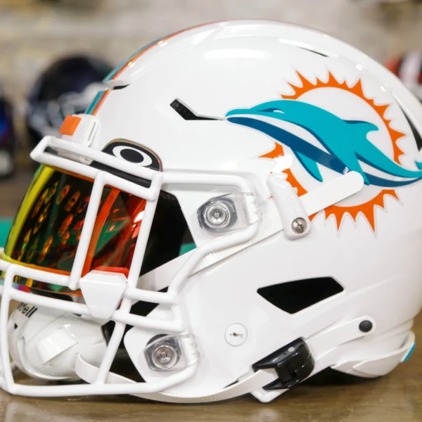 MiamiDolphinsRiddellSpeedFlexHelmetAsSeenonFieldGGEdition