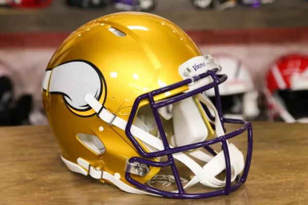 Minnesota Vikings Riddell Speed Authentic Helmet - Flash