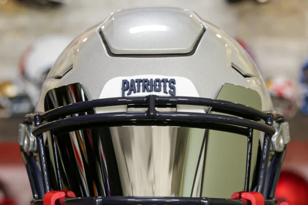 NewEnglandPatriotsRiddellSpeedFlexHelmetGGEdition