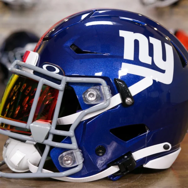 NewYorkGiantsRiddellSpeedFlexHelmetAsSeenonFieldGGEdition