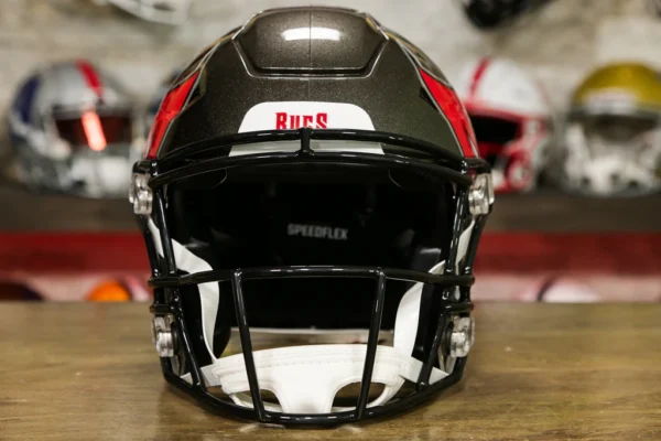 Tampa Bay Buccaneers » Riddell SpeedFlex Helmet